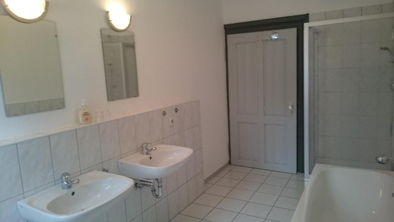 Gaststaette Und Pension Felsenthal Табарц Екстериор снимка