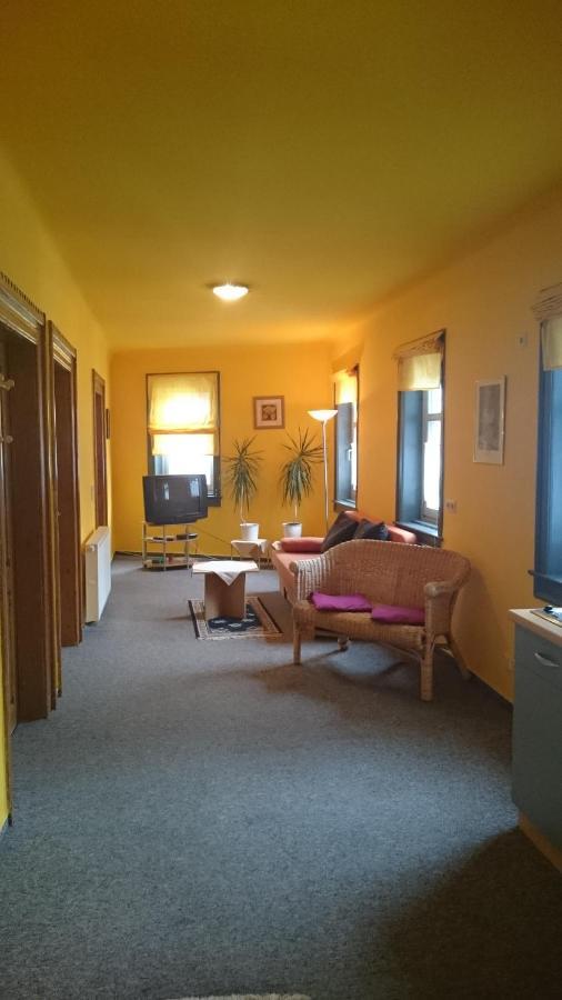 Gaststaette Und Pension Felsenthal Табарц Екстериор снимка